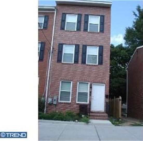1st image of 603 Jefferson St