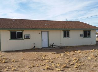 1851 N Hoover Rd, Golden Valley, AZ 86413