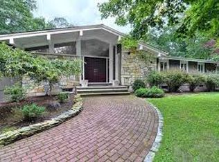 13 Phyllis Dr, Montvale, NJ 07645