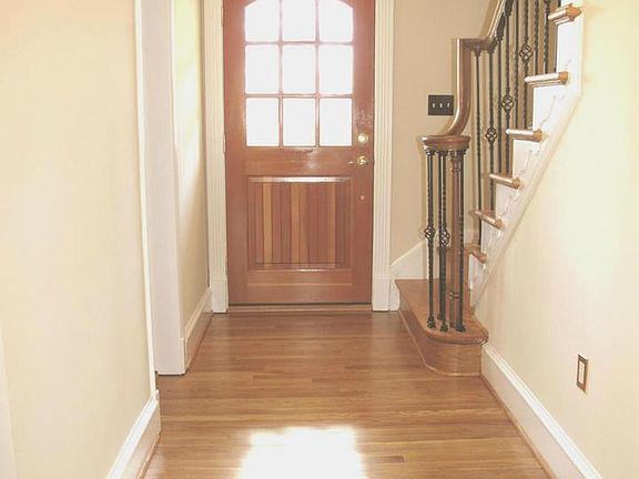 2nd image of 14514 Manor Park Dr