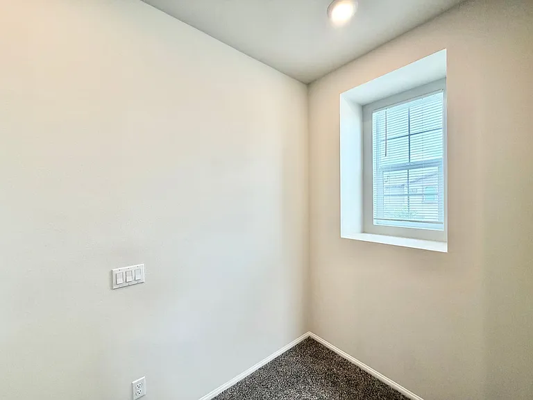 40617 Birchfield Dr — Photo 18