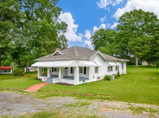 1330 Pearson Chapel Rd, Alexander City, AL 35010