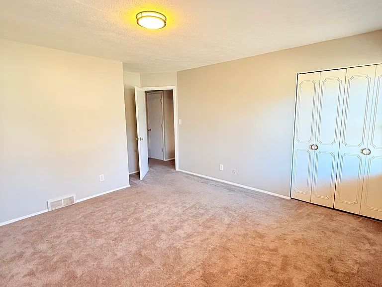 4272 Lorwood Dr — Photo 9