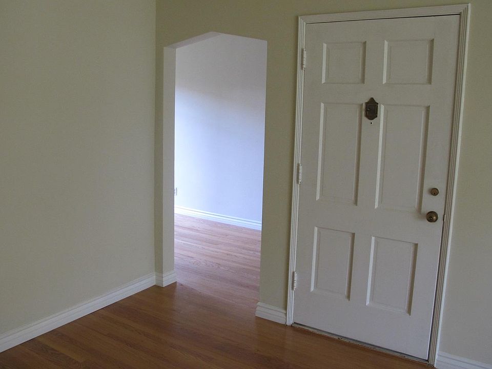 1st image of 231 N Kenwood St APT E