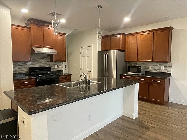 4 Ladasa Ct — Photo 4