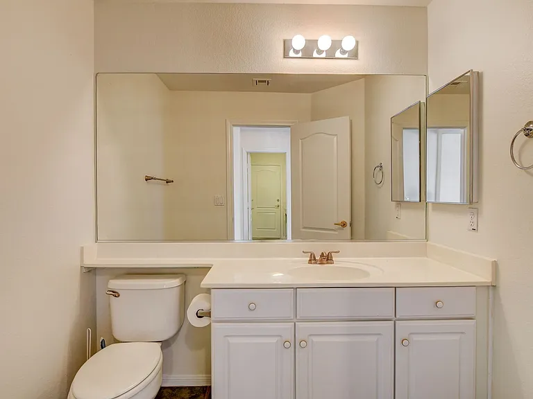 1371 Aultman Ct — Photo 14