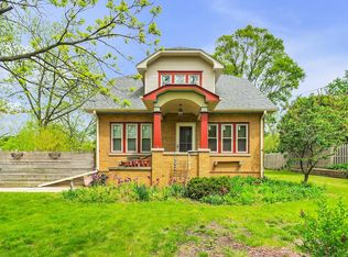 8201 Cooper Rd, Kenosha, WI 53142