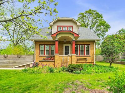8201 Cooper ROAD, Kenosha, WI, 53142