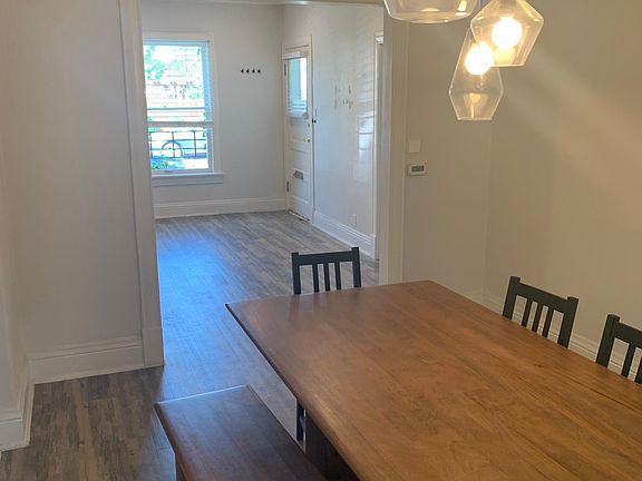 2nd image of 1006 E 9th Ave