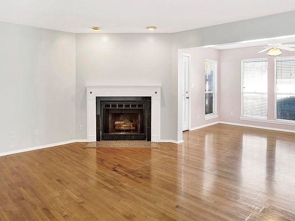 4th image of 7171 N 9th Ave APT G1