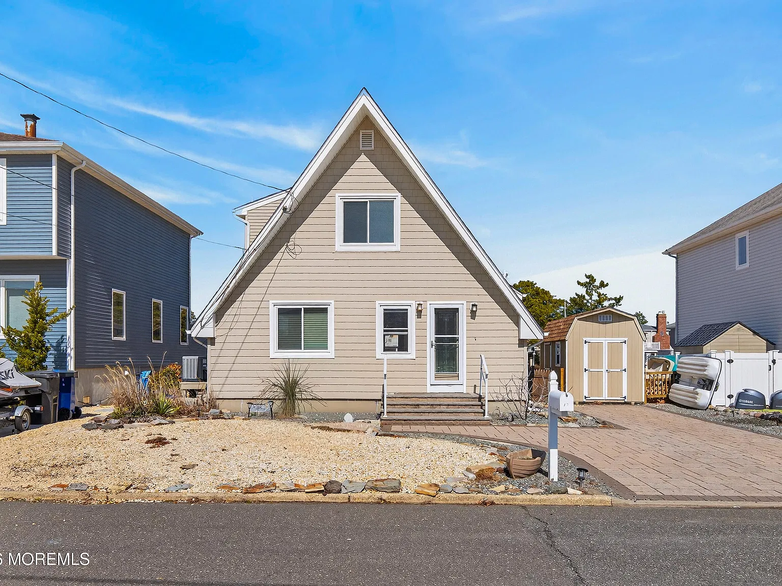 2 bed, 3980 sqft, $3,600 — Photo 2