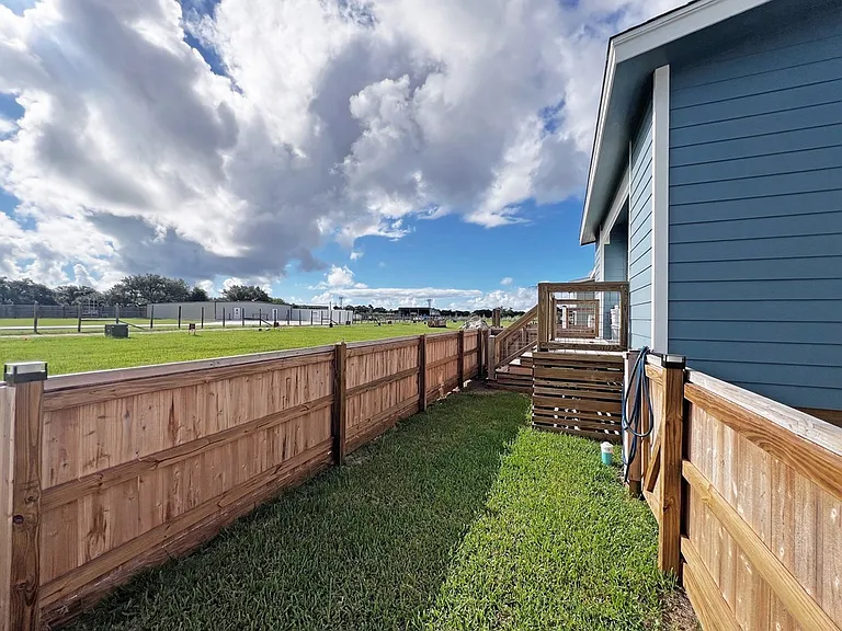 110 Landry Cir — Photo 14