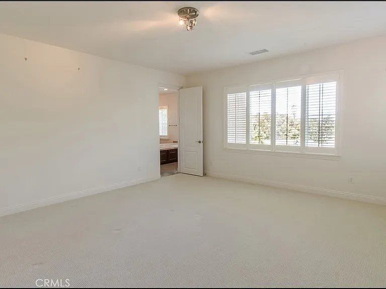 47 Santa Barbara Dr — Photo 21