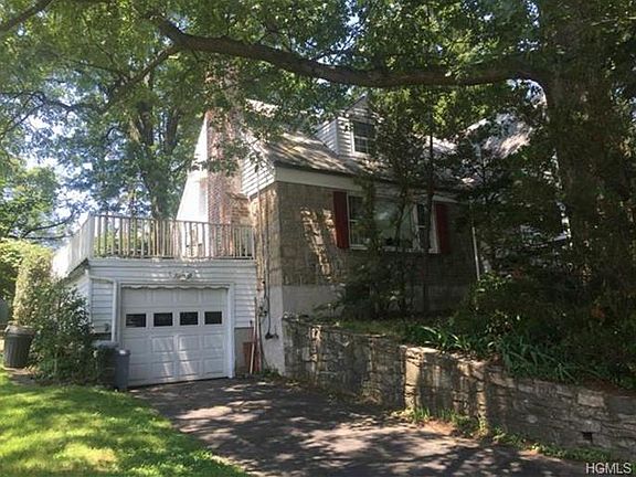 2nd image of 157 Lasalle Dr