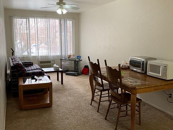 2nd image of 250 S 900 E APT 5B