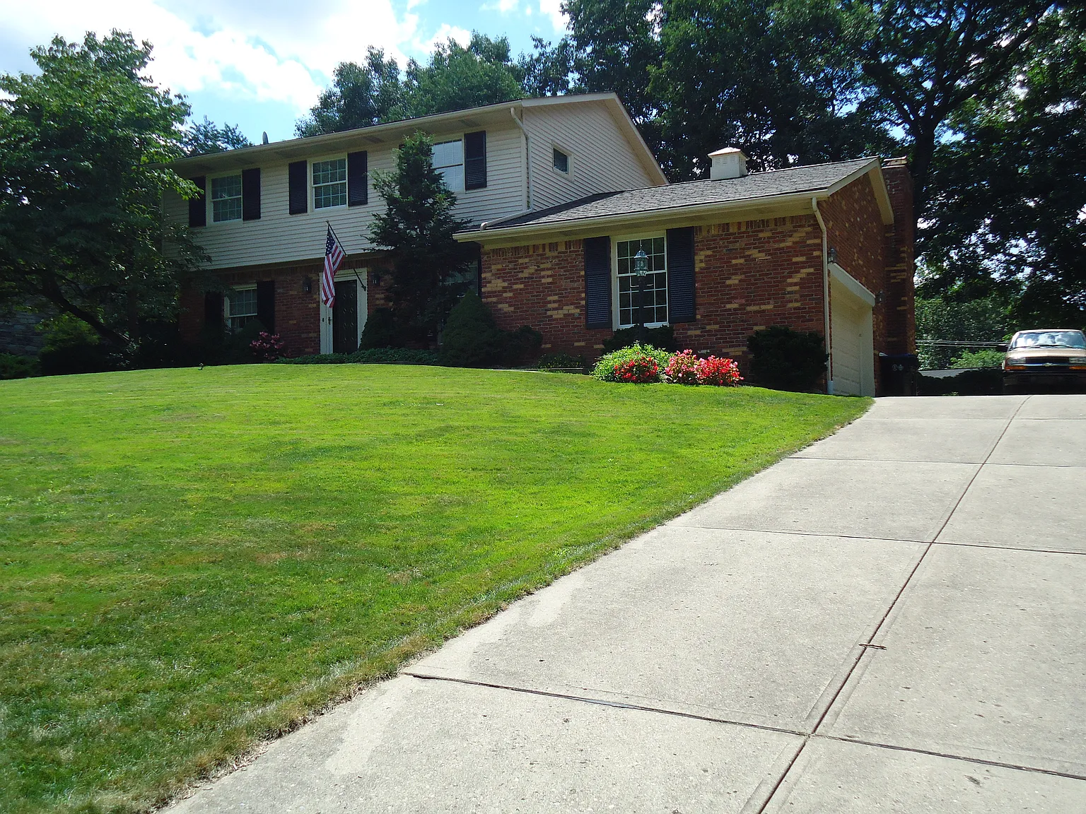 533 Squire Pl photo 1