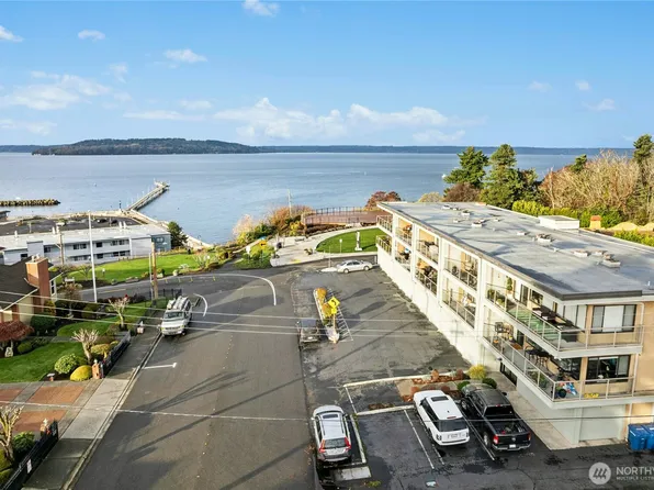 506 S 222nd Street #1, Des Moines, WA 98198