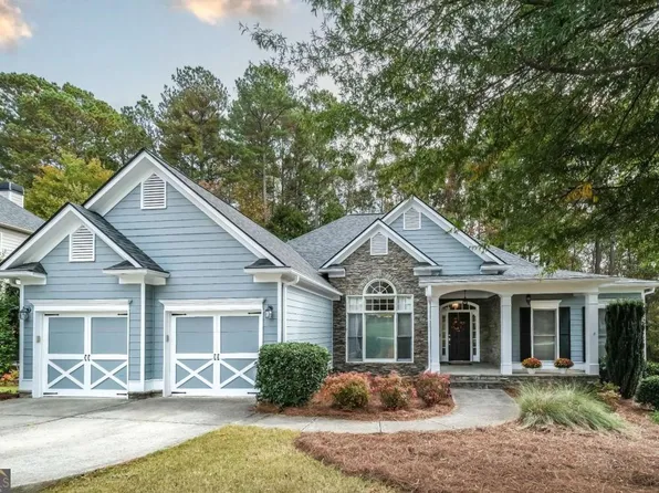 570 Highcrest Dr, Acworth, GA 30101