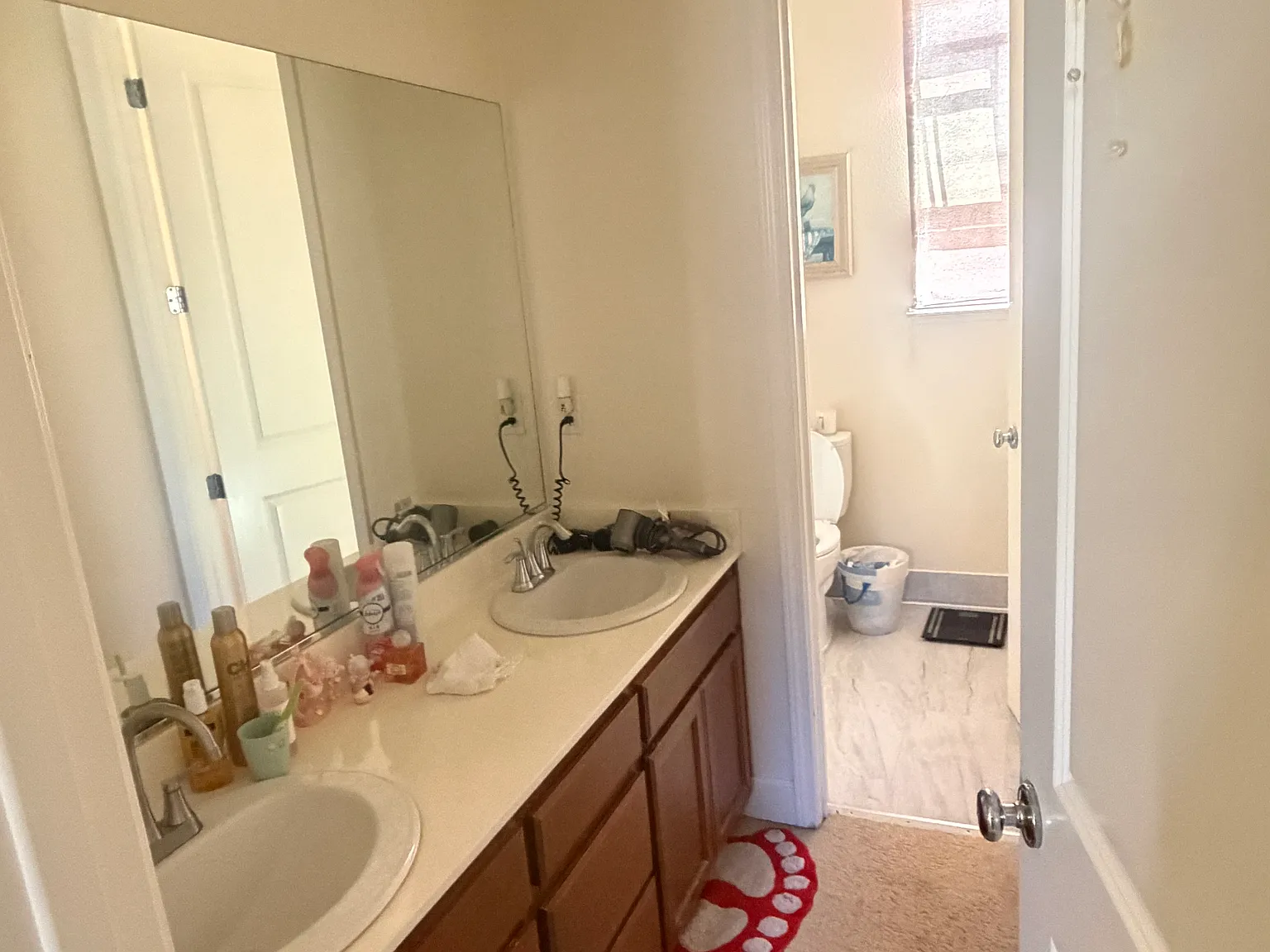 5 bed, 2674 sqft, $1,350 — Photo 4