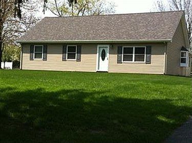 1st image of 3909 Harold Dr