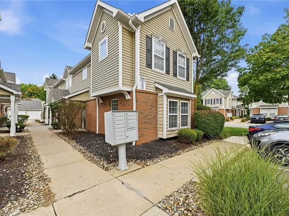 3394 Lenox Village Dr Unit 134, Fairlawn, OH 44333
