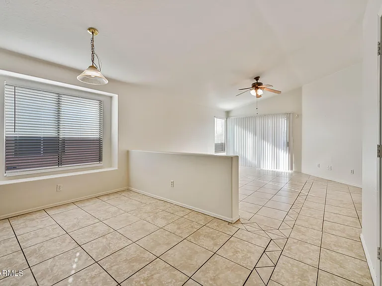 2607 E Anderson Dr — Photo 9