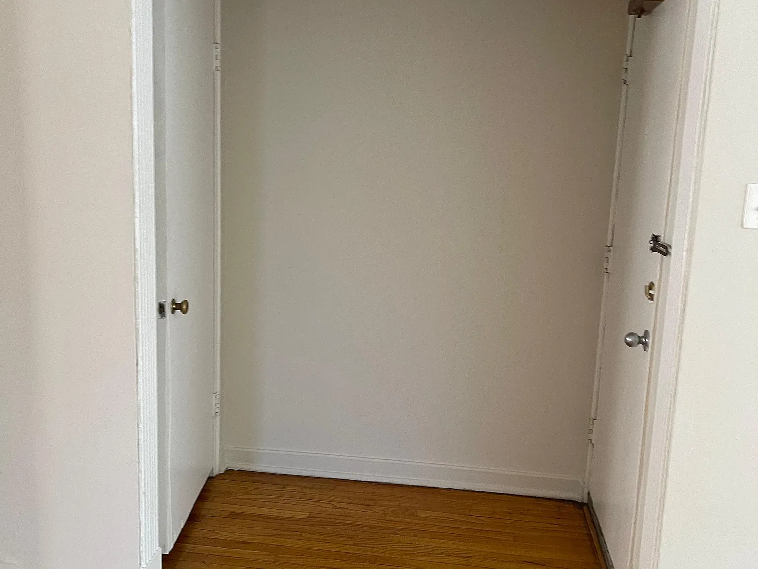 Emaret at Lincoln Square — Photo 3