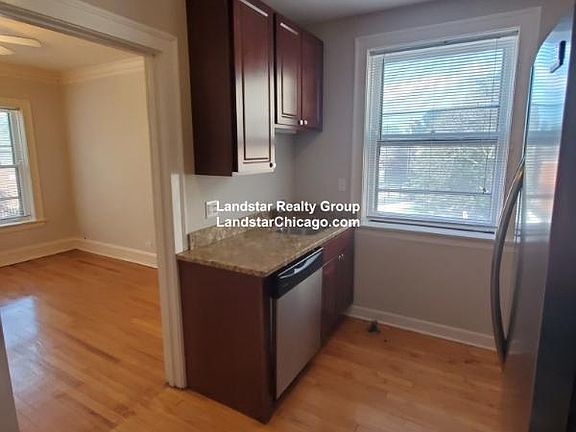 4th image of 2259 W Eastwood Ave APT 2N