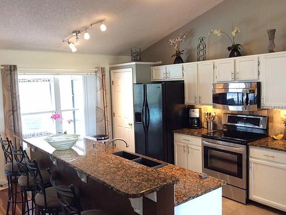 2nd image of 11919 Frieth Dr #3
