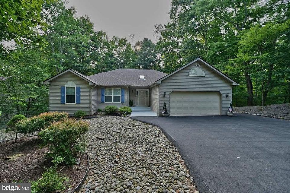 1st image of 3115 Sparrow Ct