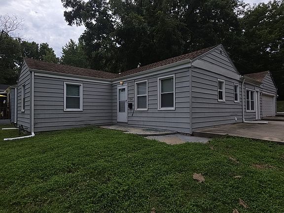 3rd image of 724 N Willis Ave