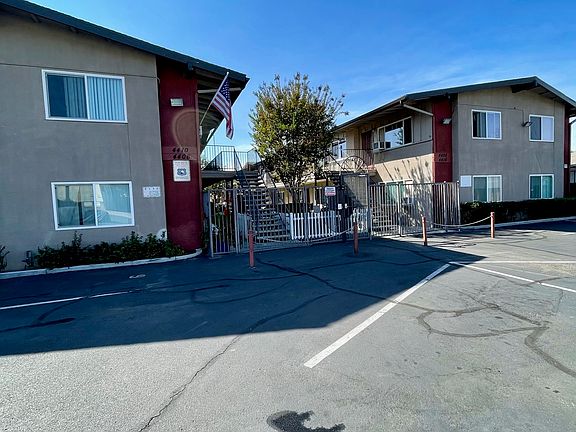 Lisa Manor Parking Lot/ Exterior