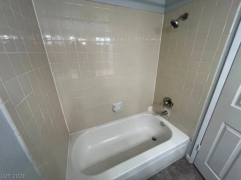 5662 E Lake Mead Blvd #A — Photo 8
