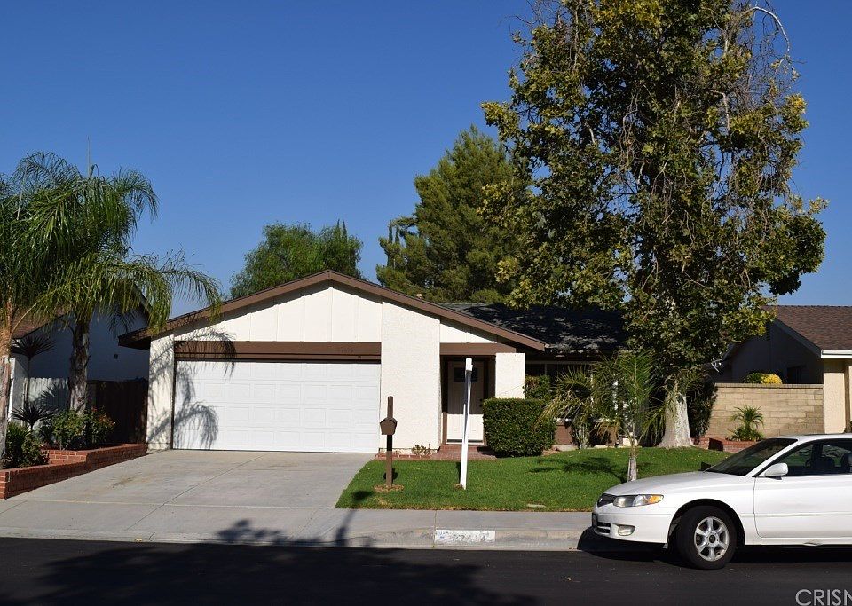 1st image of 27414 Sycamore Creek Dr