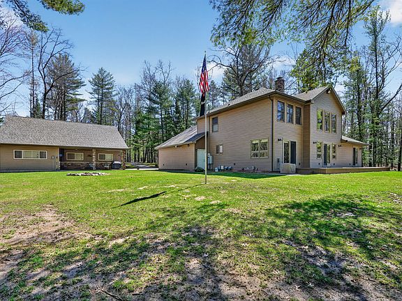 4th image of 1697 Wildwood Dr