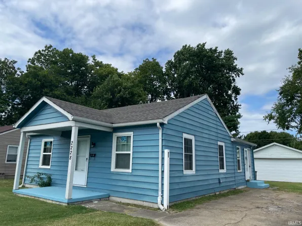 2228 E Riverside Dr, Evansville, IN 47714