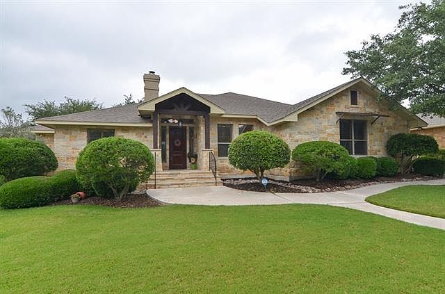 1st image of 904 Forest Canyon Dr