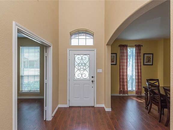 4th image of 2519 Morningstar Ln