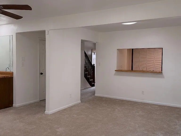 1357 Hafford Rd — Photo 5