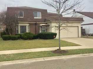 459 Anita Pl, Wheeling, IL