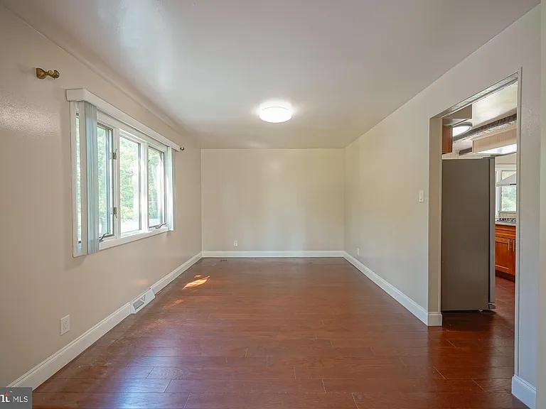 701 Crestbrook Ave — Photo 19