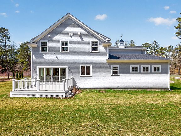 3rd image of 1025 Orleans Road