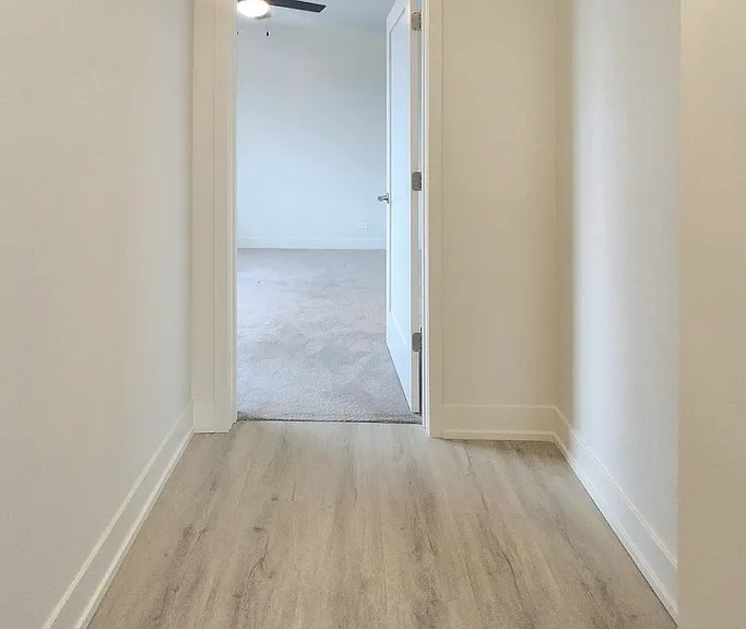 5117 Fairview Ave — Photo 24