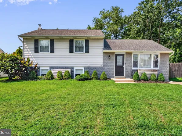 42 Glen Echo Ave, Swedesboro, NJ 08085