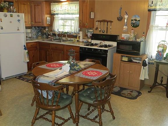 4th image of 1406 Mirheath Dr