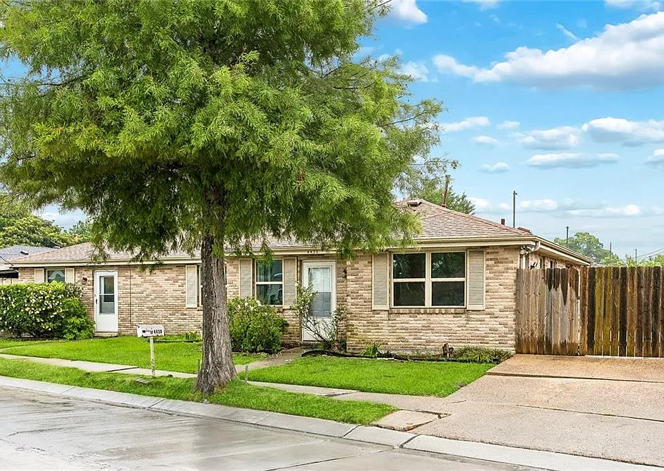 4428 W Metairie Ave