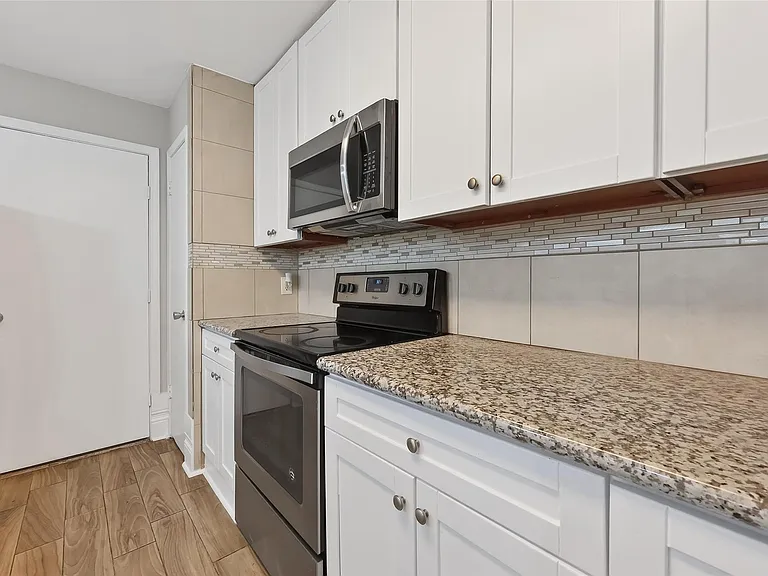 11107 Cedarview Ln — Photo 16