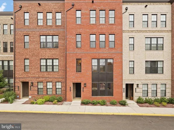 7552 Sawyer Farm Way Unit 1405, McLean, VA 22102