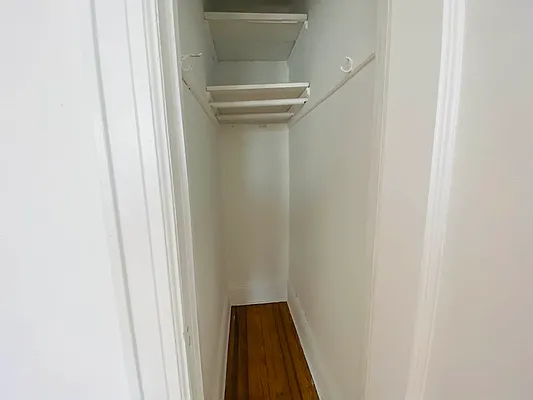 Rented by RealTegrity NY LLC | media 11