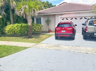 131 SW 178th Way, Pembroke Pines, FL 33029